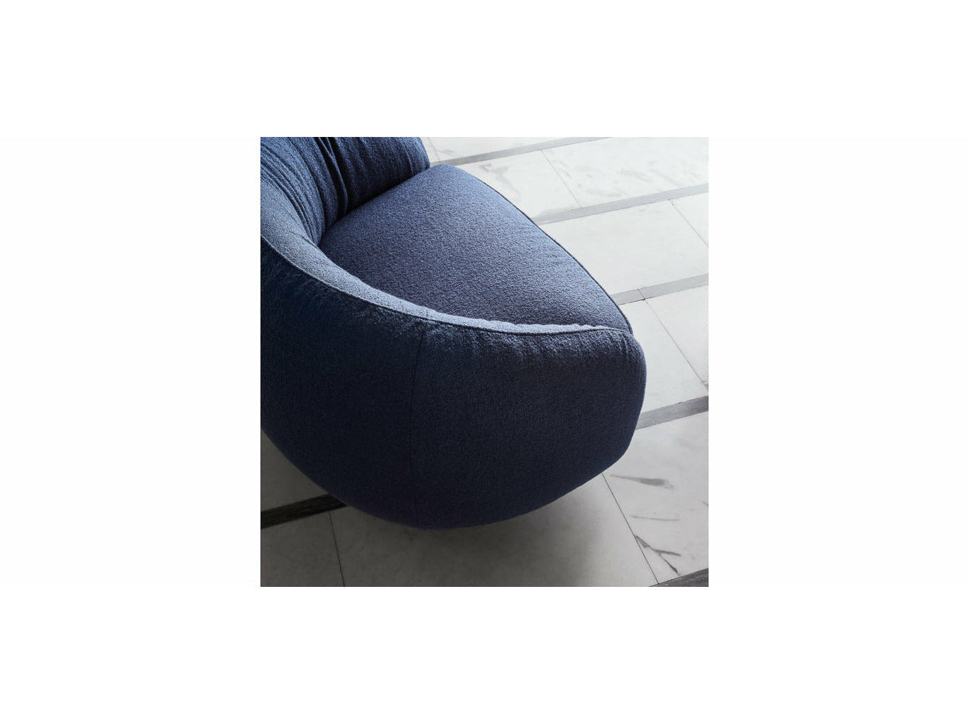 NEST SWIVEL