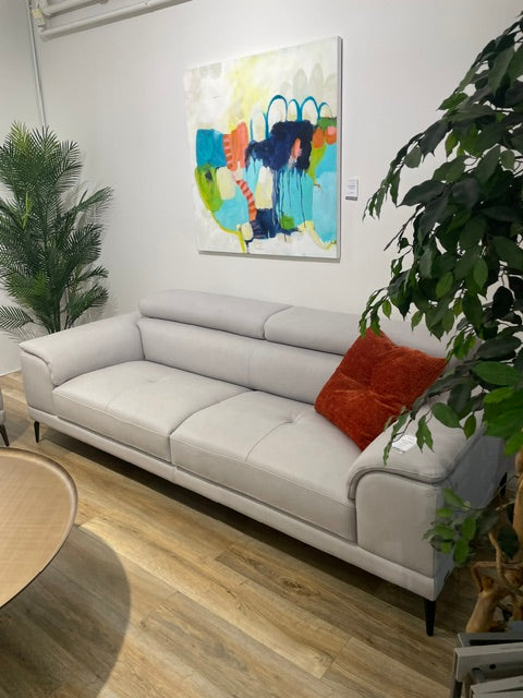 TIZIANO 3SMAXI  WAS $7790 NOW 35% OFF $5060